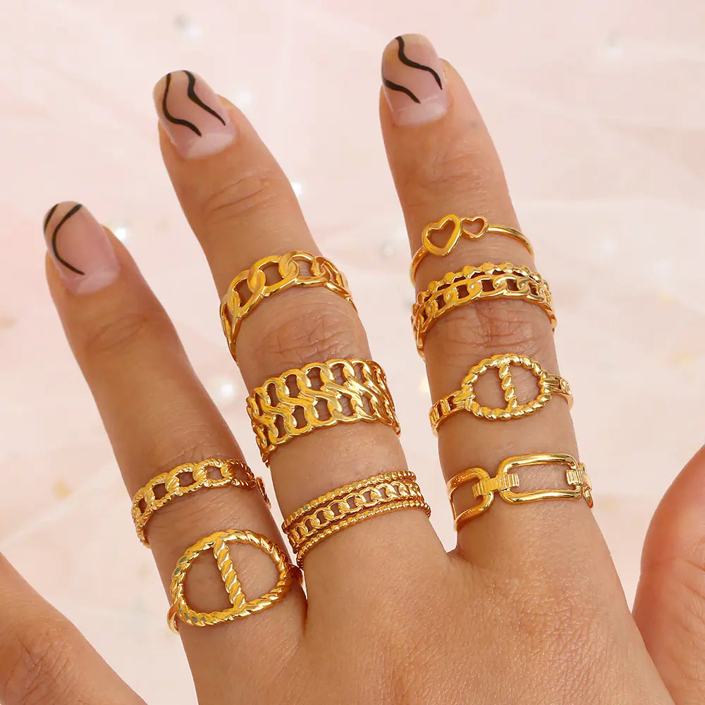 European American Gold Ring Jewelry Ornament